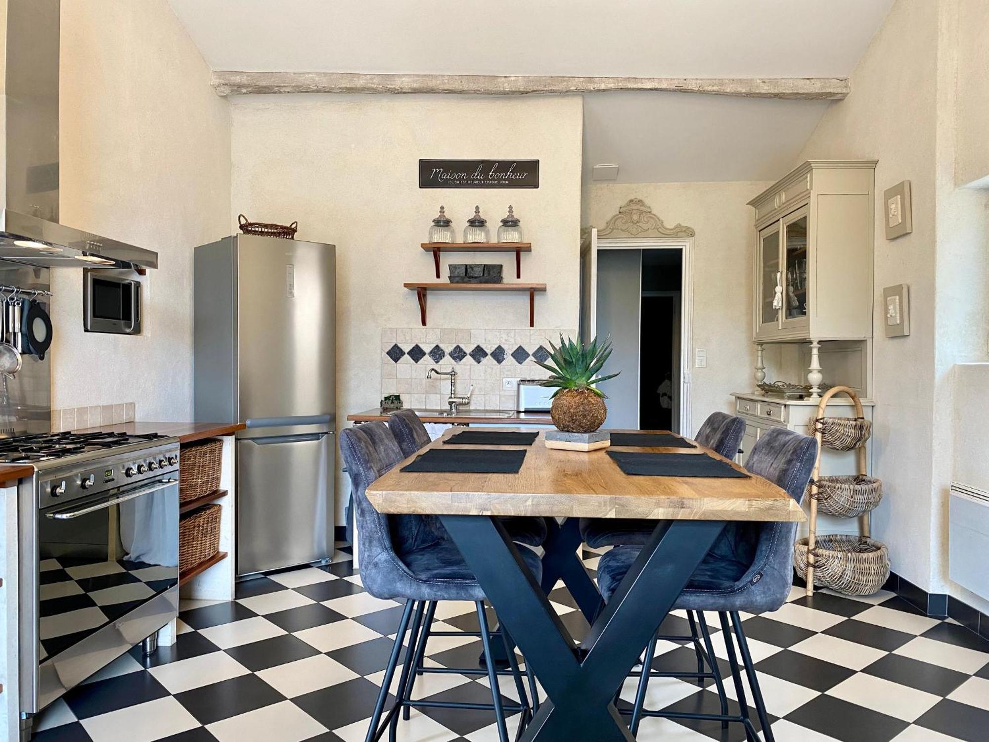 Gite De Charme Avec Piscine Chauffee Et Wifi - 2 Chambres - Fr-1-306-803 Chateauthebaud Bagian luar foto